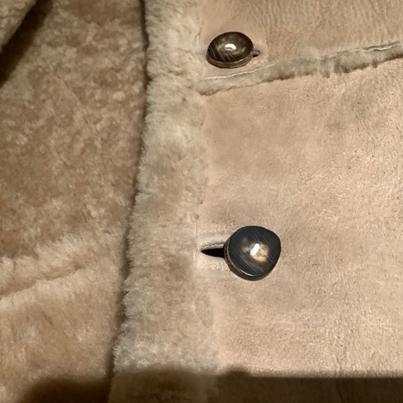 REAL SHEEPSKIN Coat UNISEX GIRLS /BOYS GIRLS  5-6 Y ,UK  made,switch buttons - Picture 7 of 15